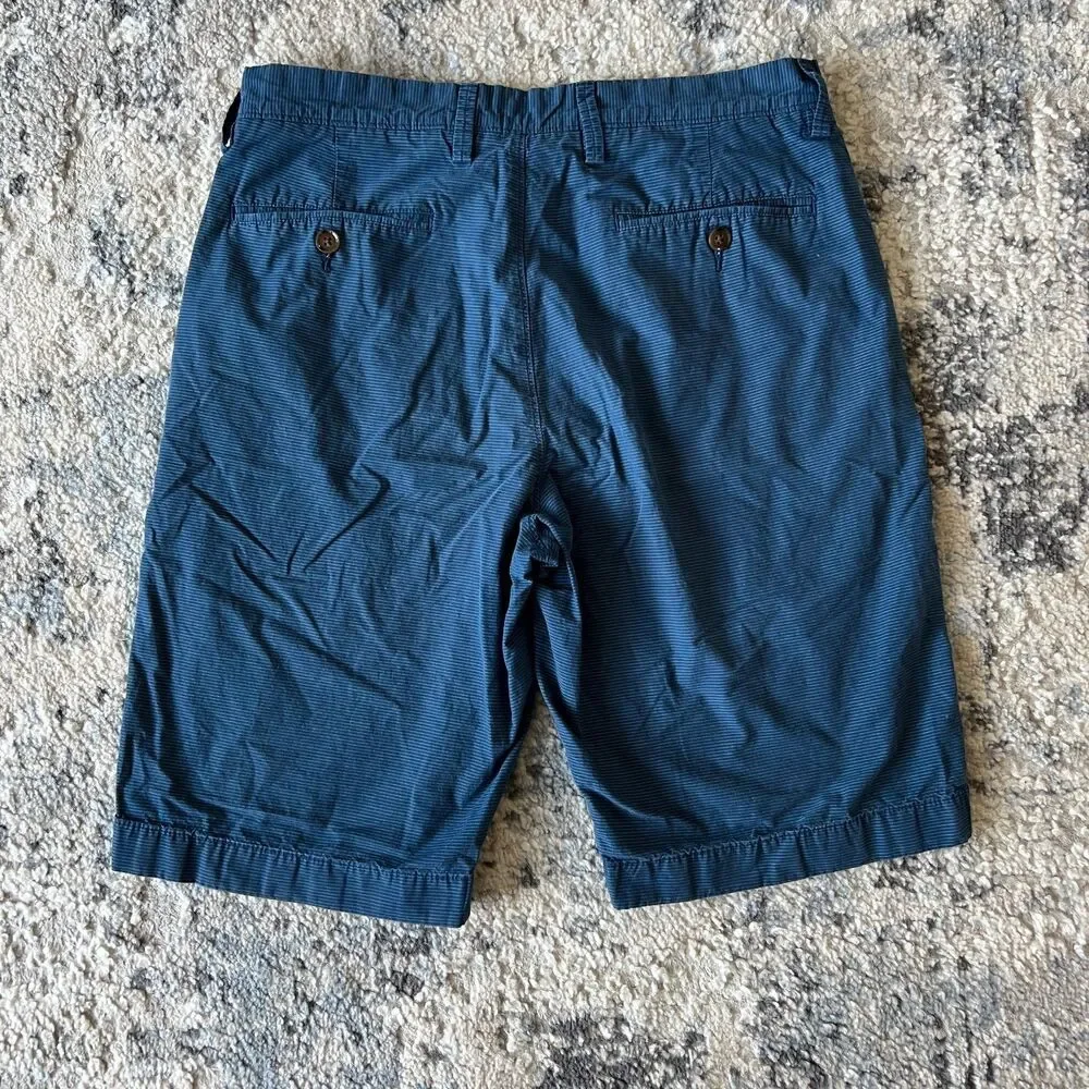 J Crew Rivington Mens 30 Navy Pinstripe Chino Shorts 100% Cotton Flat Front